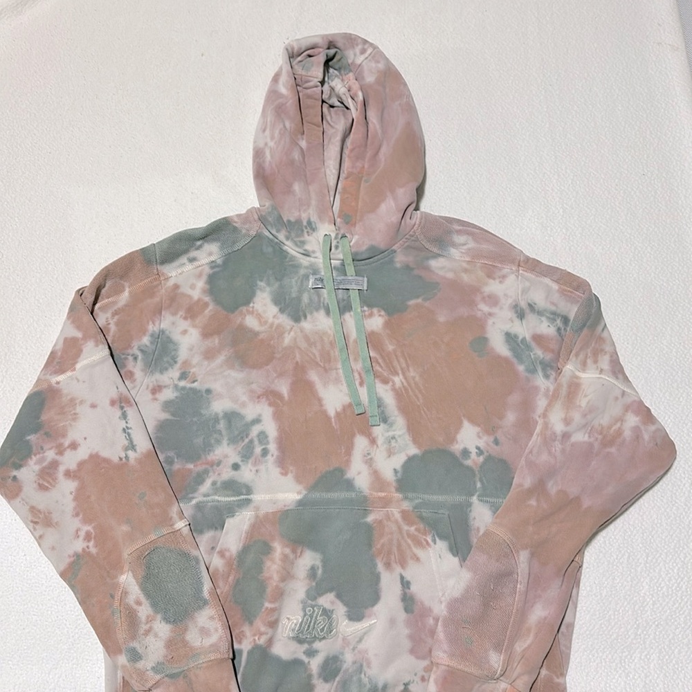 Nike tie-dye hoodie